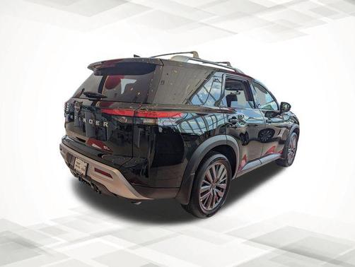 2025 Nissan Pathfinder SL FWD