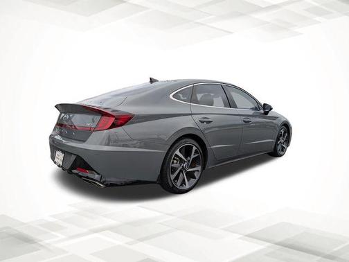 2022 Hyundai SONATA SEL Plus