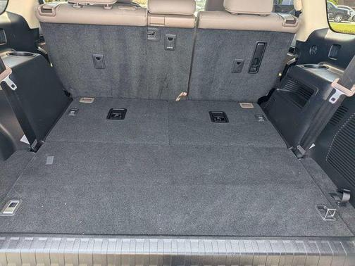 White Pearl 2023 Lexus GX 460 Base