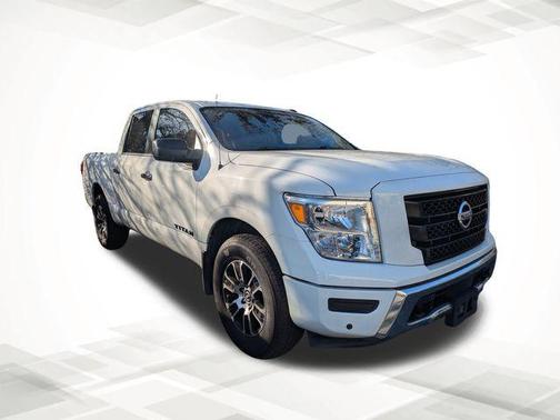2019 Nissan Titan SV