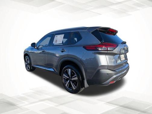 2022 Nissan Rogue SL