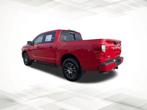 2023 Nissan Titan SV