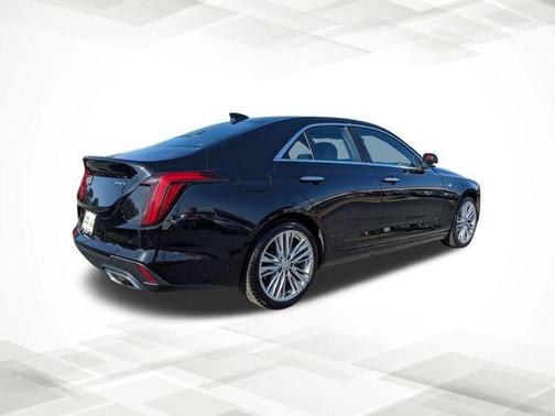 2022 Cadillac CT4 Premium Luxury