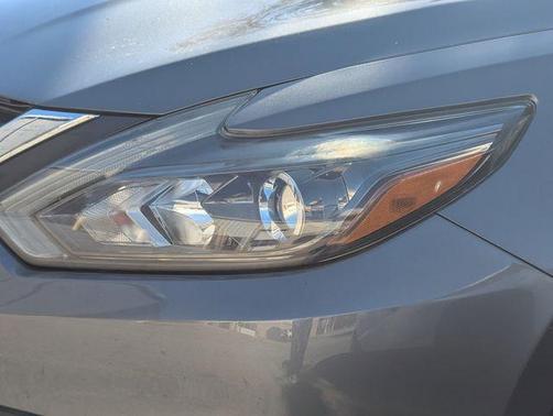 2016 Nissan Altima 2.5 SR