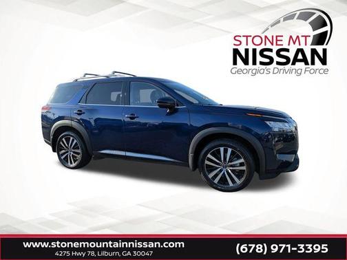 2024 Nissan Pathfinder Platinum
