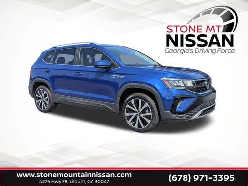 Blue Dusk 2024 Volkswagen Taos 1.5T SE