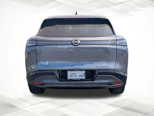 Gun Metallic 2026 Nissan Murano Platinum