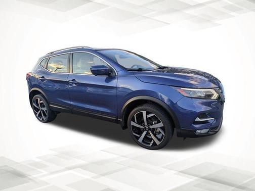 2021 Nissan Rogue Sport SL