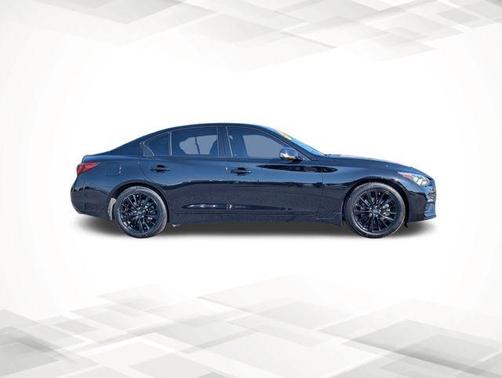 2022 INFINITI Q50 LUXE