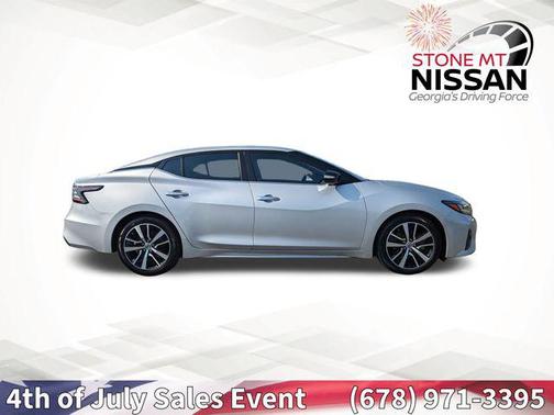 2022 Nissan Maxima SV Xtronic CVT