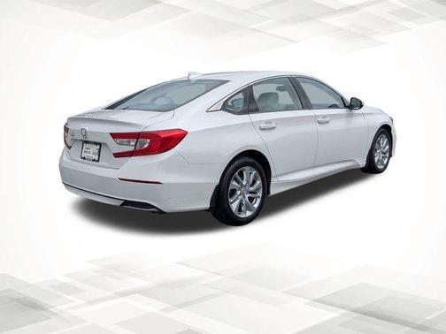 Platinum White Pearl 2018 Honda Accord LX