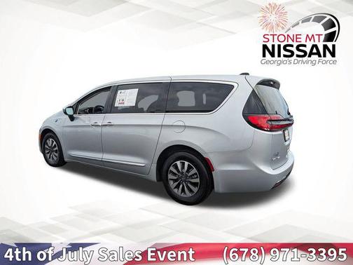 2023 Chrysler Pacifica Hybrid Limited