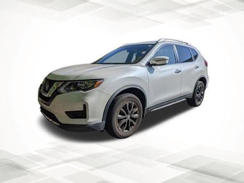 White 2023 Nissan Rogue SL
