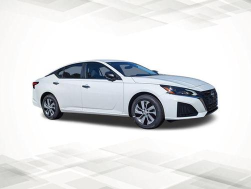 2025 Nissan Altima S