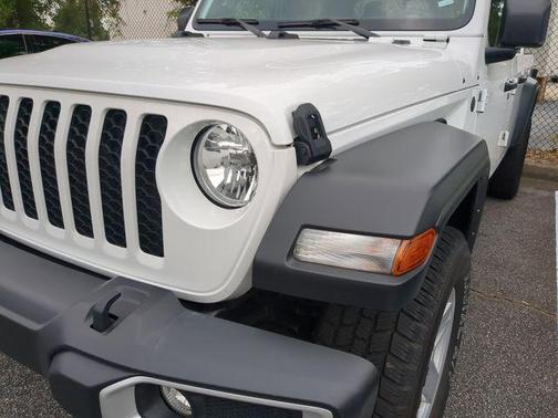 2023 Jeep Gladiator Sport S