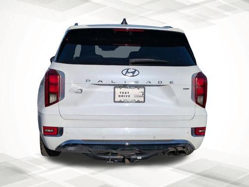 White 2020 Hyundai PALISADE Limited