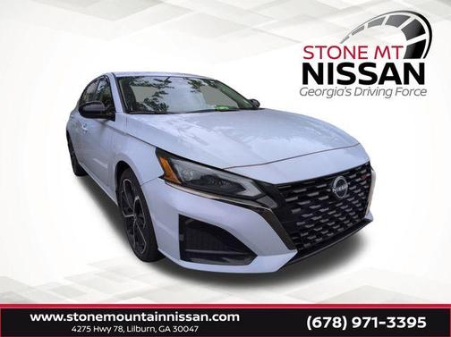2023 Nissan Altima 2.5 SR