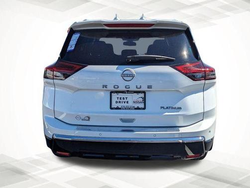 2025 Nissan Rogue Platinum