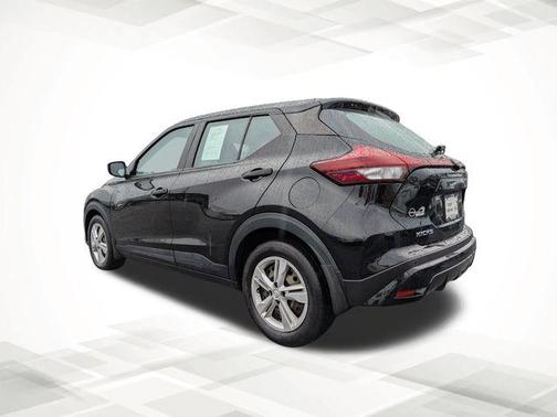 2023 Nissan Kicks S