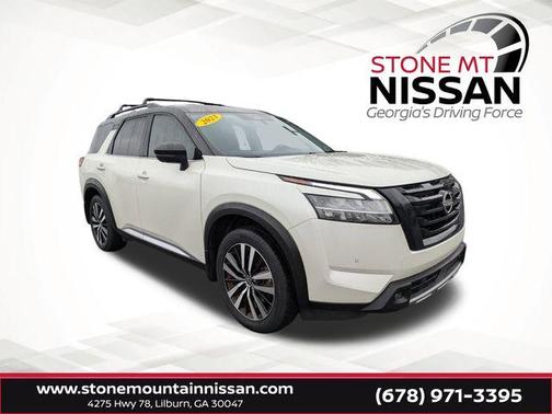 2023 Nissan Pathfinder Platinum