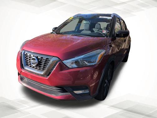 2019 Nissan Kicks SR