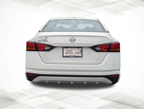 2025 Nissan Altima S