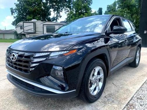 2022 Hyundai TUCSON SE