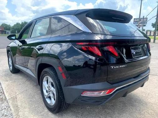 2022 Hyundai TUCSON SE