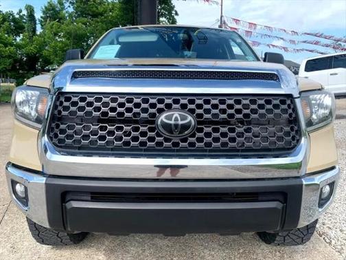 2018 Toyota Tundra SR5