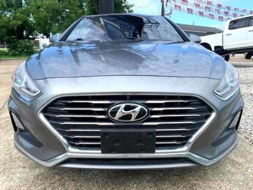 2018 Hyundai SONATA SE