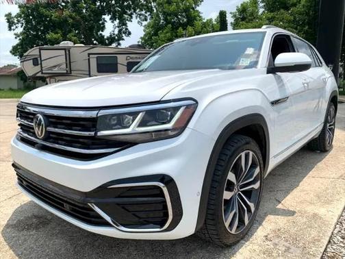 2022 Volkswagen Atlas Cross Sport 3.6L V6 SEL Premium R-Line