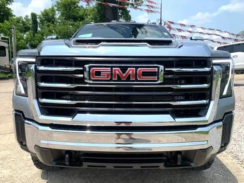 2025 GMC Sierra 2500 SLT