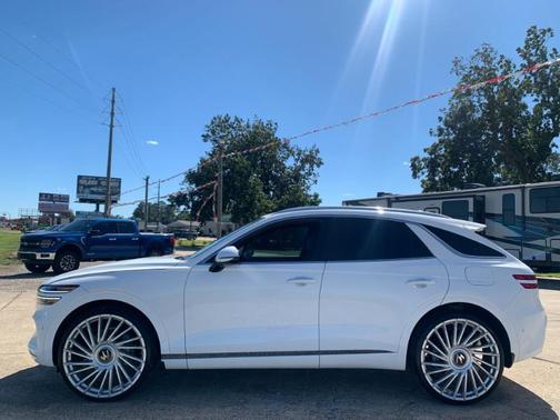 2023 Genesis GV70 2.5T