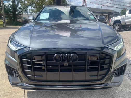 2023 Audi Q8 55 Premium Plus