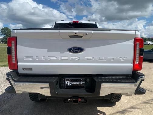 2024 Ford F-250 Lariat Crew Cab 4WD