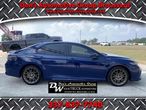 2024 Toyota Camry SE