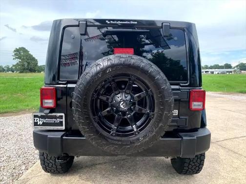 2018 Jeep Wrangler JK Sahara