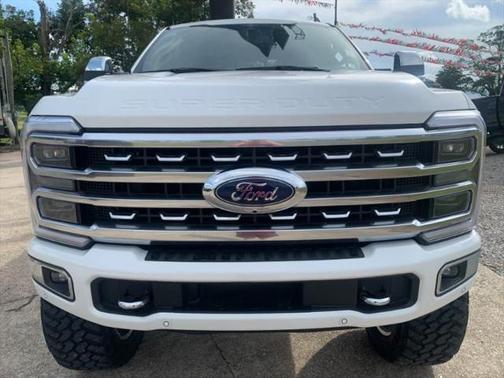 2023 Ford F-250 Platinum