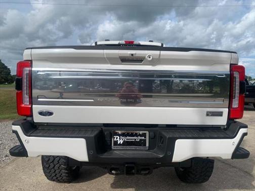 2023 Ford F-250 Platinum