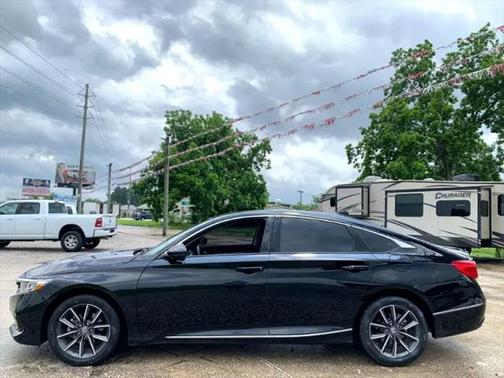 2022 Honda Accord EX-L 1.5T