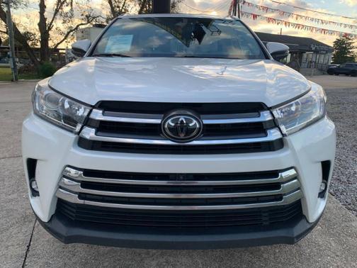 2019 Toyota Highlander Limited Platinum