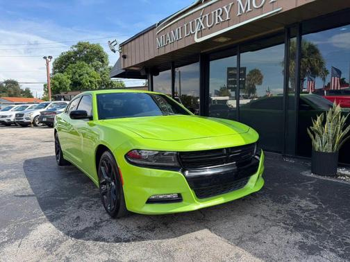 Sublime Metallic Clearcoat 2023 Dodge Charger SXT