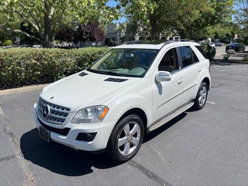 2010 Mercedes-Benz M-Class 4MATIC