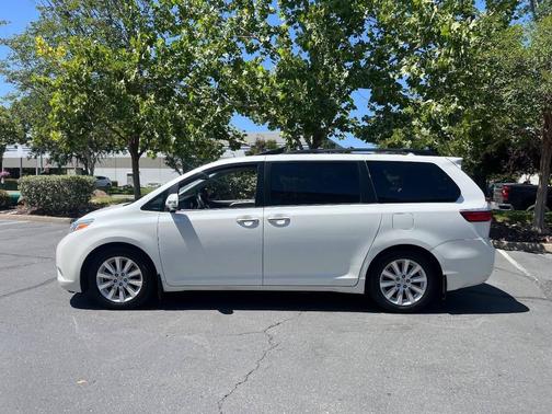 2015 Toyota Sienna Limited