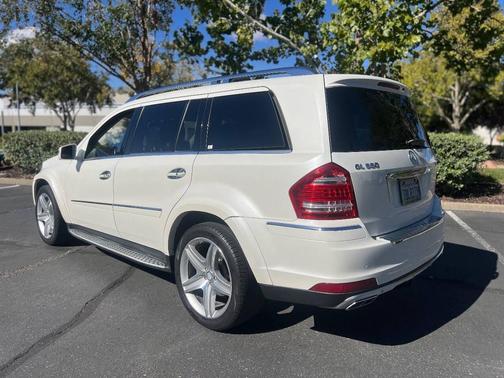 2011 Mercedes-Benz GL-Class 4MATIC