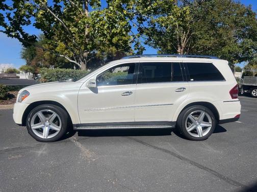 2011 Mercedes-Benz GL-Class 4MATIC