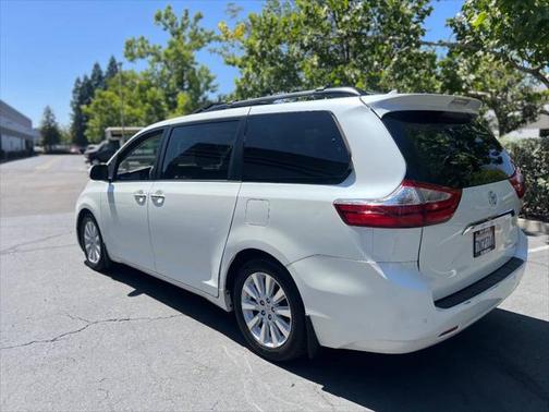 2015 Toyota Sienna Limited