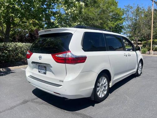2015 Toyota Sienna Limited