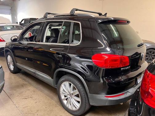 2012 Volkswagen Tiguan SE
