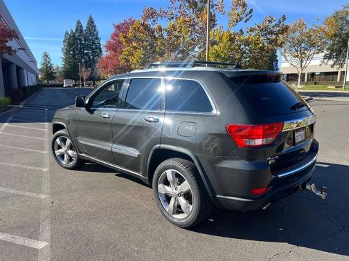 2011 Jeep Grand Cherokee Overland